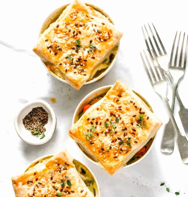 chicken and leek pot pie with puff pastry